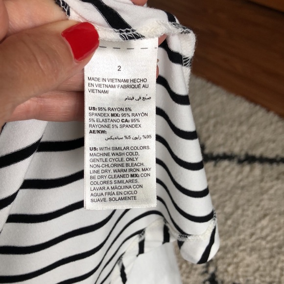 Chico’s women’s dress, Size 2=Large. - Picture 3 of 6